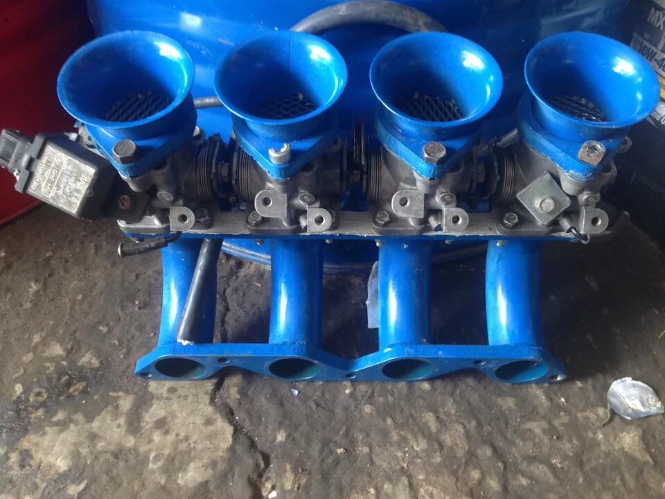 Турбо дросселя на 2101. Дросселя левин на ваз. Ваз 2105 16v на дросселях. Ресивер дросселя. Ресивер дросселя.