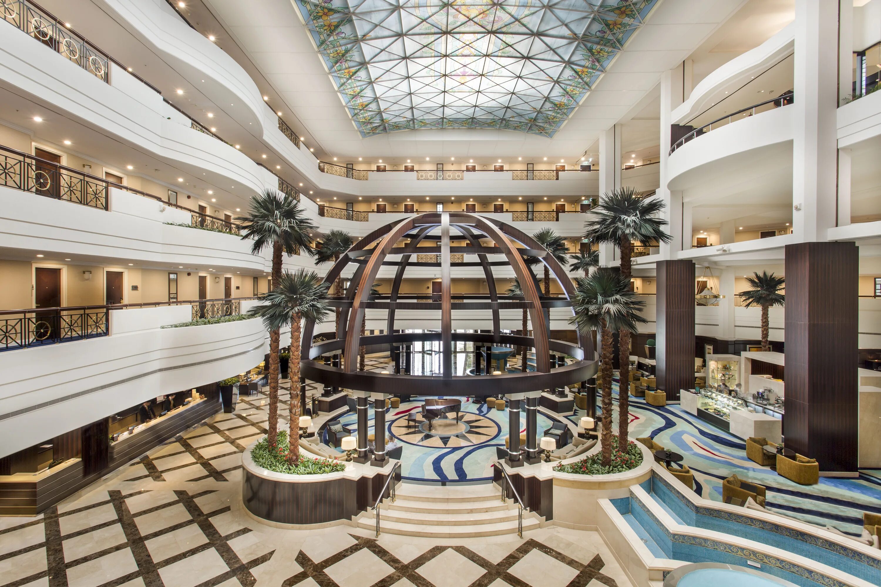 Аль бустан отель. Movenpick Grand al Bustan 5*. Mövenpick Grand al Bustan Dubai. Movenpick Grand al Bustan Dubai (ex. Roda al Bustan) 5*. Al Bustan Hotel Дубай.