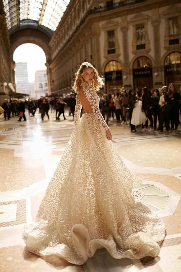 Berta Bridal 2022. Свадебные платья. Шикарные Свадебные платья. Модные Свадебные платья. Тренд невеста