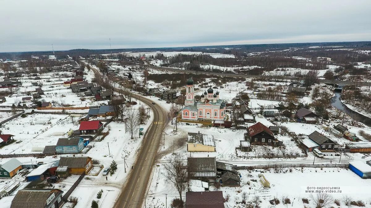 Погода в крестцах новгородской области на 10. Город Крестцы Новгородская область. Село Крестцы Новгородской области. Крестцы Новгородская область Крестецкий район. Поселок Крестцы достопримечательности.