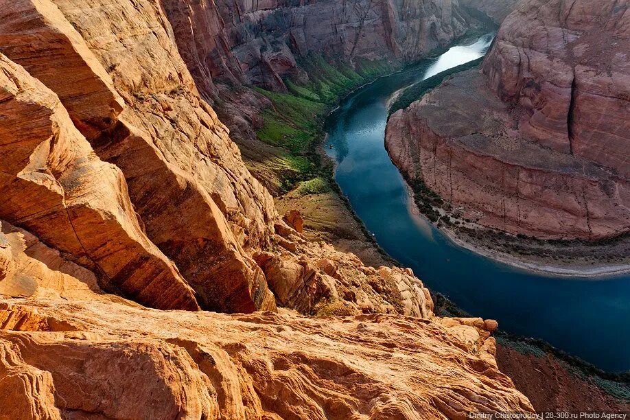 Какая глубина каньона. Техас гранд каньон. Grand-canyon - гранд-каньон (большой каньон). Гранд каньон с высоты. Какая глубина каньона.
