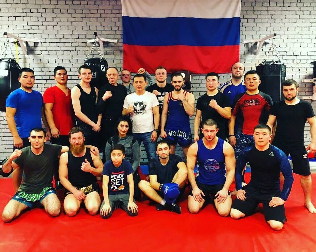 тай клубы. дизайн клубов по тайскому боксу. клуб тайского бокса. фитнес-клуб lesta тайский бокс. тай клубы.