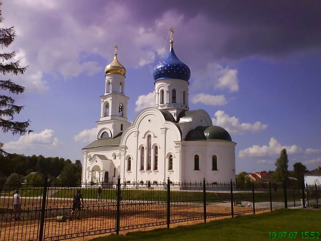 Церковь Троицы Живоначальной Заволжье. Храм г.Заволжье Нижегородской области. Церковь в Заволжье Нижегородской области. Нижегородская область город Заволжье , храм. Сайт заволжье нижегородской области