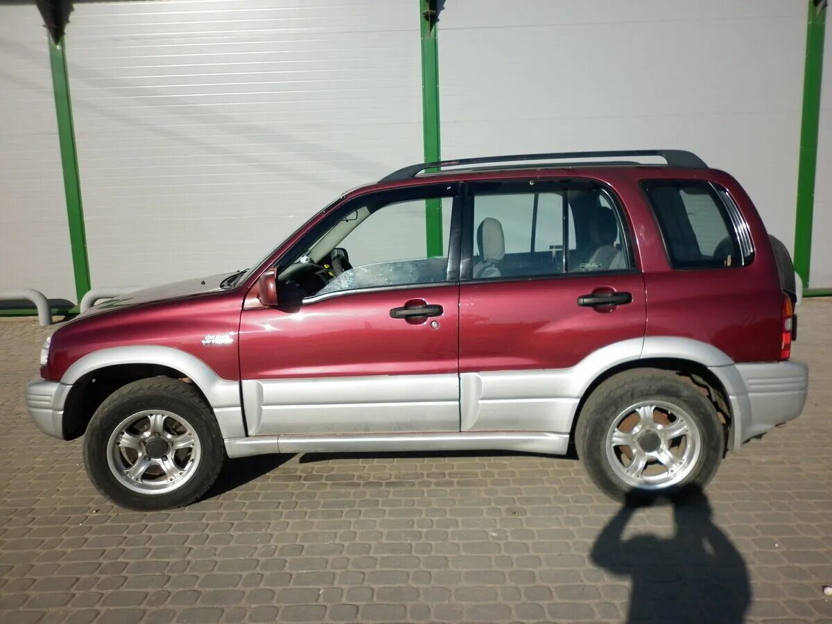 Suzuki grand vitara 2000 год. Сузуки Витара 2000. Гранд Витара 2000. Сузуки Гранд Витара 2000г. Suzuki Grand Vitara 2003 красная.