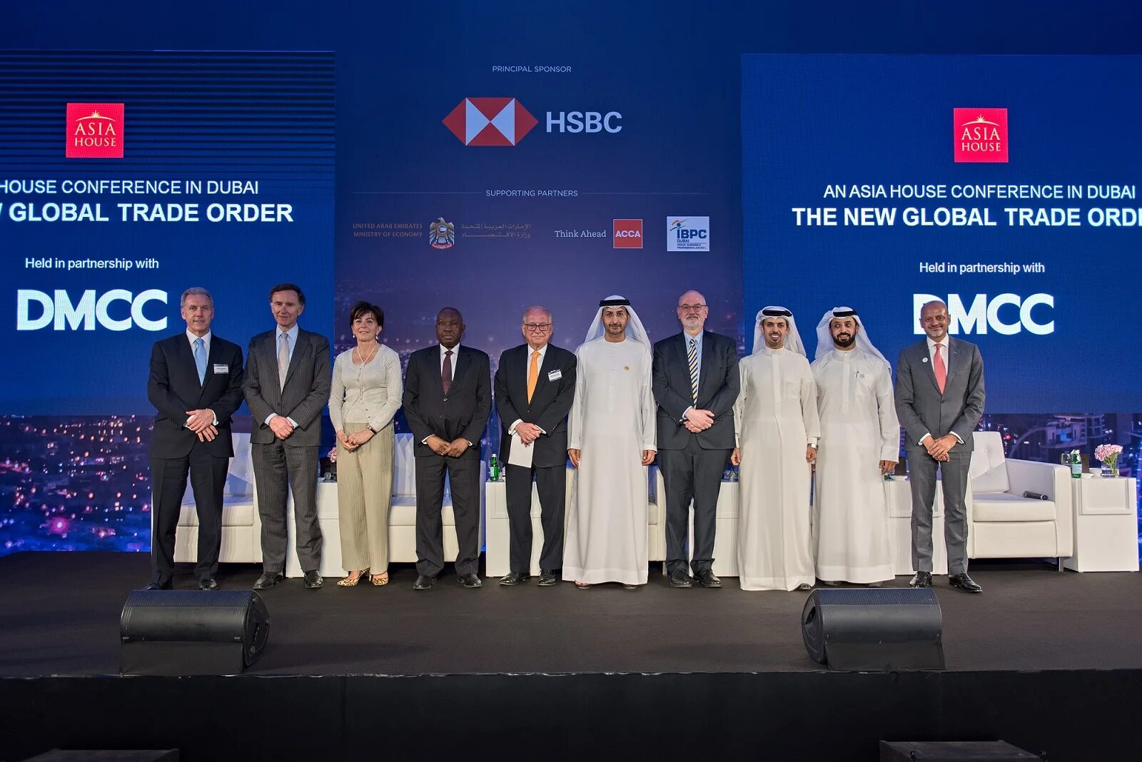 Trade dmcc. Dubai multi commodities centre особенности. витреоретинальная конференция в дубаи. dmcc. asia trade group.