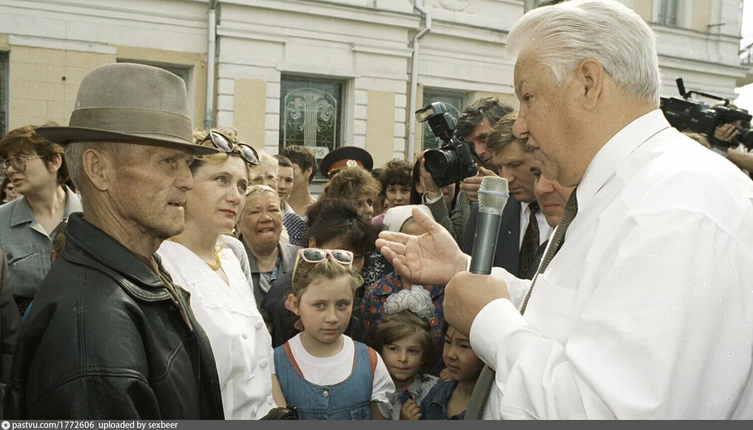 Россия 1996 Ельцин. Президентская кампания Бориса Ельцина (1996). Ельцин Краснодар 1996. 1 мая 1996 год