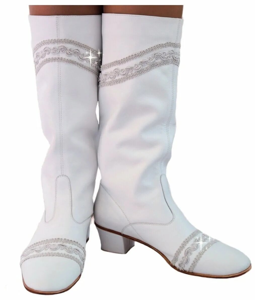 сапоги народные женские. русская национальная обувь сапоги. русские красные сапоги. сапоги народные женские. красные сапоги.