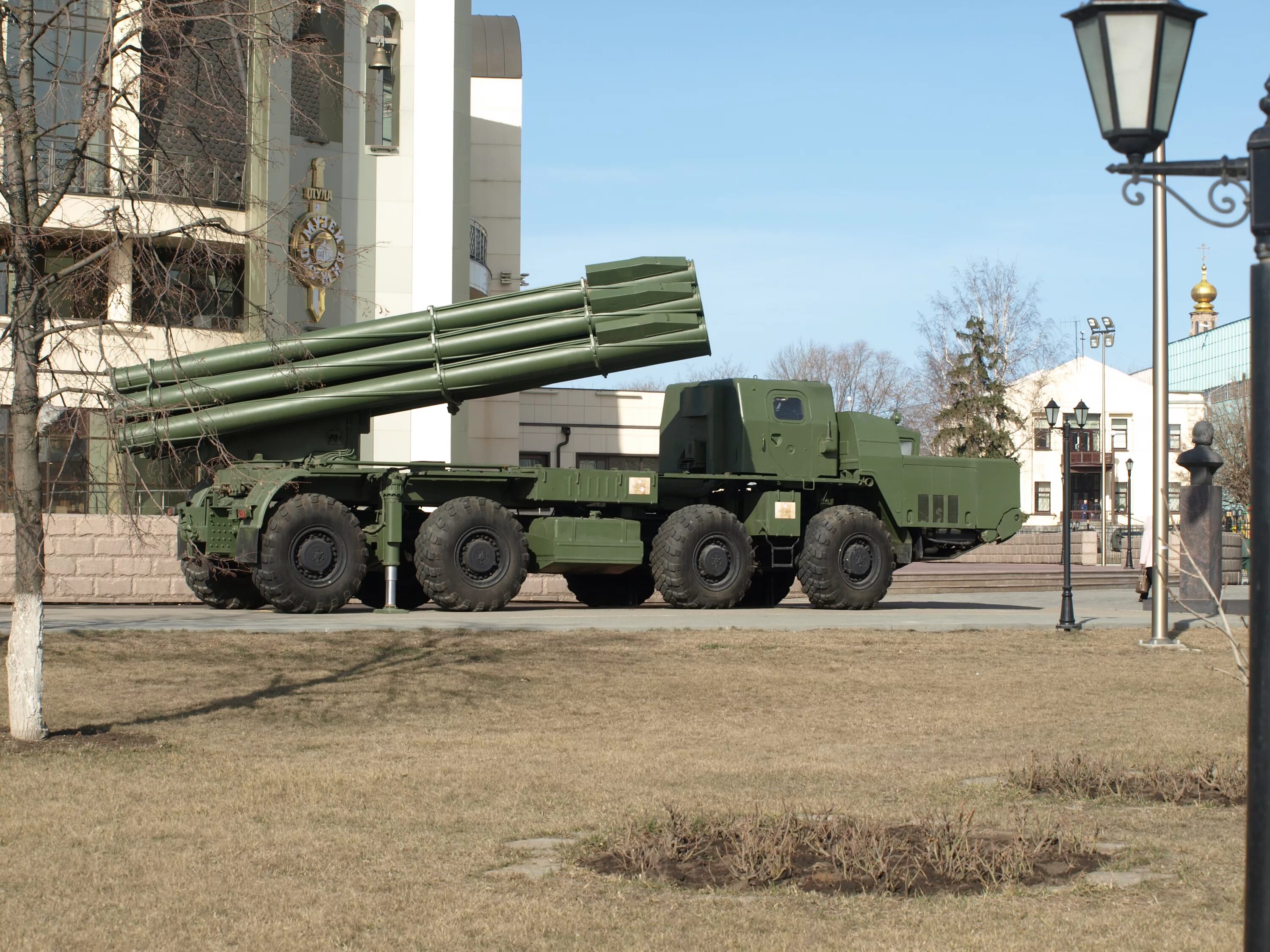 рсзо 9к58 смерч ттх. рсзо 9к58 «смерч». смерч рсзо. бм-27 ураган. рсзо смерч википедия.