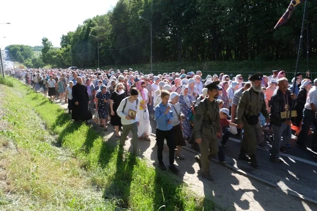 Крестный ход во Владимире 30 июня 2022. Крестный ход Боголюбской иконы Божией матери во Владимире. Крестный ход Коробейниково 2022. Крестный ход в Боголюбово 2023.