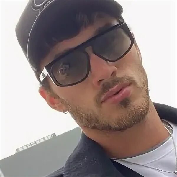 Духи sergey gubanov №1. Maxwells rich v2. Maxwells rich v1. Жидкость maxwells salt. Maxwells salt 30 ml 12 mg (altay / алтай).