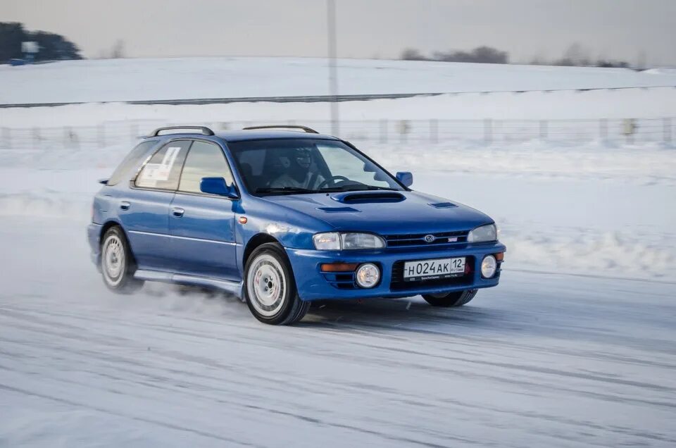 Subaru impreza универсал 1994 gf. Subaru impreza 1. Субару импреза gf1. Субару импреза gf драйв. Subaru impreza 1 поколение.