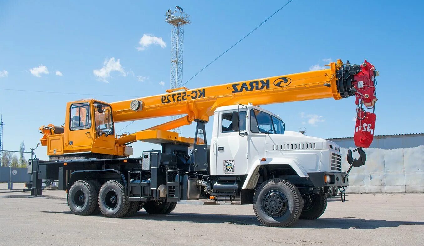 Автокран liebherr ltm 1070. Автокран китай 30 т xs. Liebherr 1500 тонн. 1. 2.