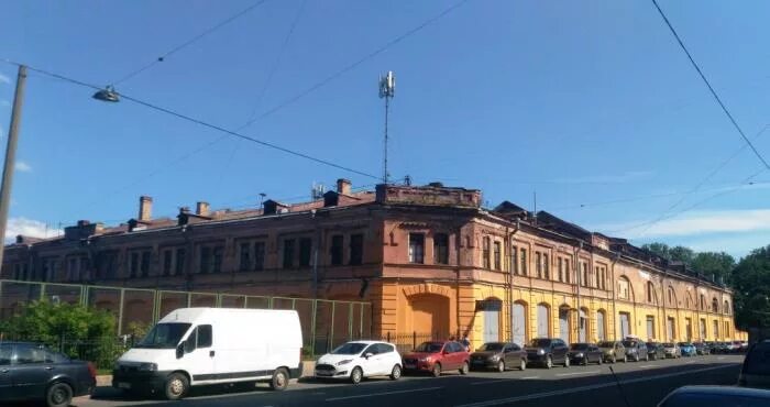 Здание бывшего "Мытного двора" - старинная постройка (Эклектичный Петербург) Pag