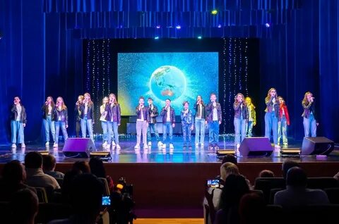 Концерт весеннее настроение