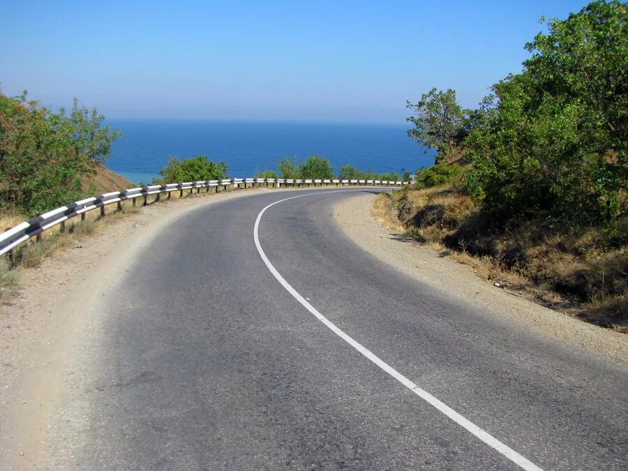 Трасса судак. Серпантин в крыму рыбачье. серпантин судак алушта. серпантин ялта судак. дорога в рыбачье в крыму.