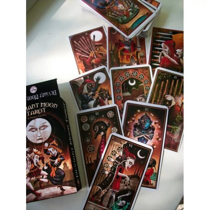 Сумасшедший таро. Колода таро безумной луны. deviant moon tarot (таро безумной луны) premier edition. колода таро безумной луны галерея. колода таро безумная луна.