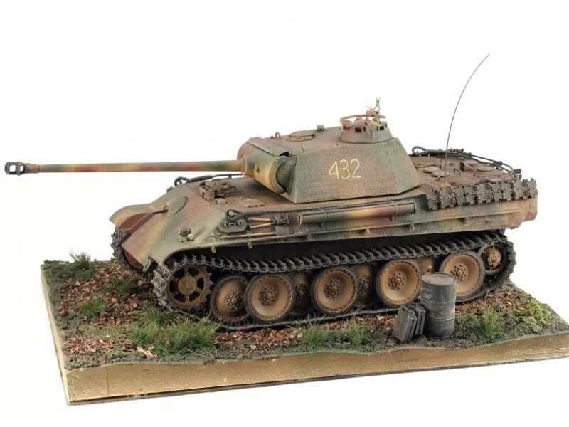 Пантера танк модель 1 35 звезда. Танк пантера из т-34. Т-5 пантера 1/35 звезда. Танк пантера 1 модель Тамия.