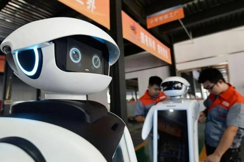 Техника на службе человека 2025 конкурс. Робот человек 2025. 2025 Год технологии. Робот на exceed. 1000000 Robot.