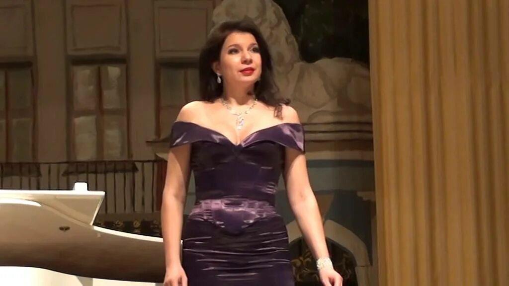 Монсеррат кабалье ария маргариты («фауст», 3 д. Ария маргариты фауст. Ария с жемчугом из оперы фауст. Ария маргариты фауст. Гуно фауст мефистофель.