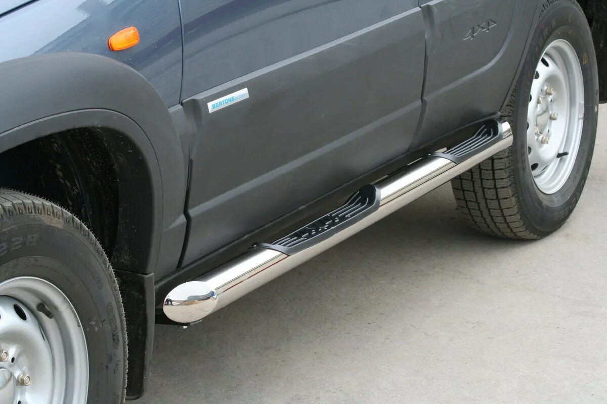 силовой порог труба нива 21213. защита порогов нива 2121. крепление порогов нива 2121. бмв пороги 2131. пороги силовые ваз 2121.