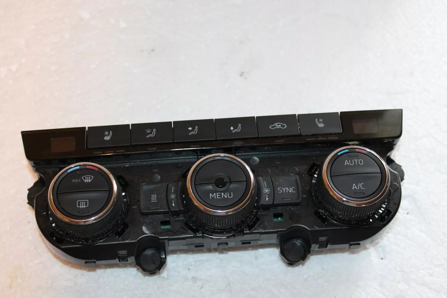 Климат панель. Панель управления сузуки свифт 2011. Климат панель. Климат панель. Свифт сузуки климат контроль.