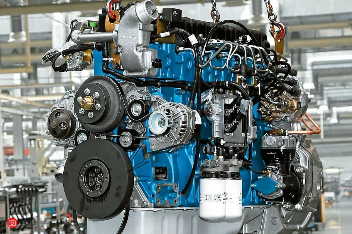 Какие есть двигатели ямз. Мотор ЯМЗ 536. Двигатель ЯМЗ-53625. Мотор ЯМЗ 534. Урал с двигателем ЯМЗ 536.