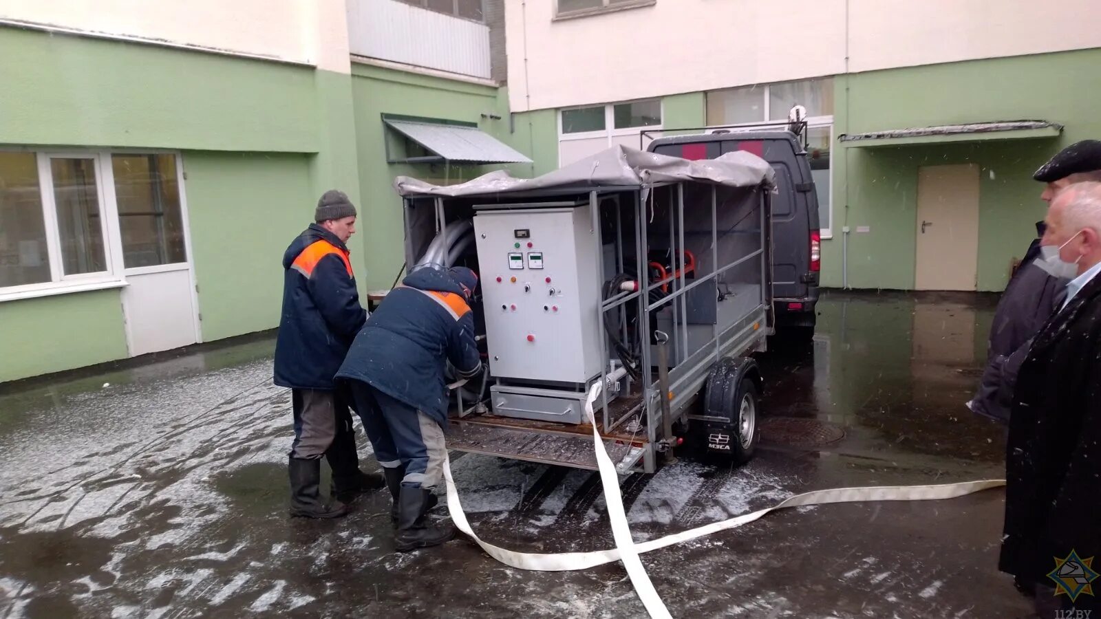 Сайт водоканала минск. Аварийная Минскводоканал. Минскводоканал грузовик. Практическая отработка. Будни водоканала Минска.