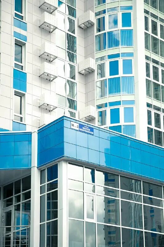 Жилой комплекс наша команда. Юг инжиниринг краснодар. Пражская 16 кудрово. Пражская 6 кудрово. Краснодар генстаб инжиниринг.