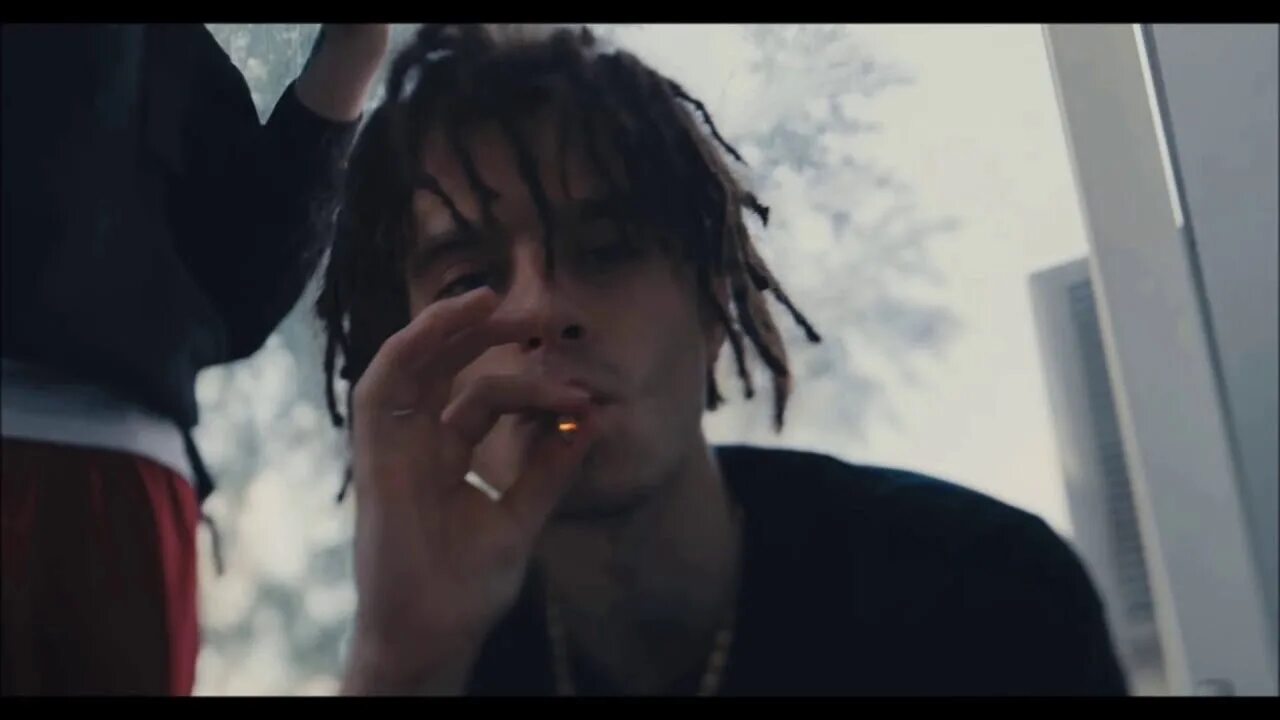 Рокет swagseason 2. Рокет курит. Рокет рэпер и бульвар депо. Галат и сд. Rocket рэпер.