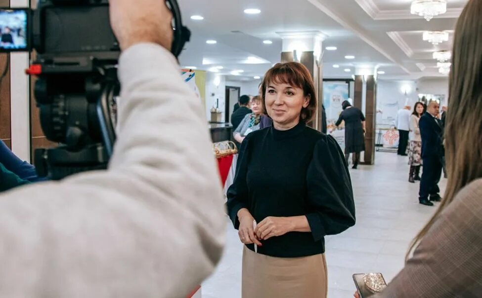 Гтрк чувашия телевидение. Прямой эфир чебоксары сегодня. Тв прямая эфир чувашии. Прямой эфир чебоксары сегодня. Красная площадь чебоксары.