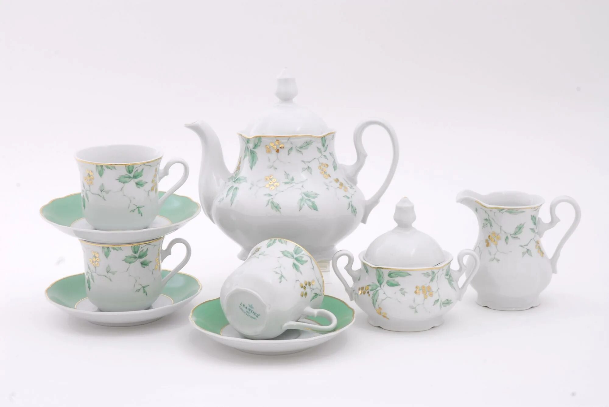 Эскиз чайного сервиза. Чайный сервиз наташа ифз. Чайный сервиз 7 класс. Чайный сервиз с лимонами. Чайный сервиз 7 класс.