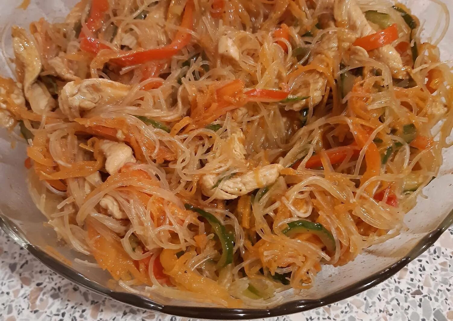 Как приготовить фунчозу с соевым соусом