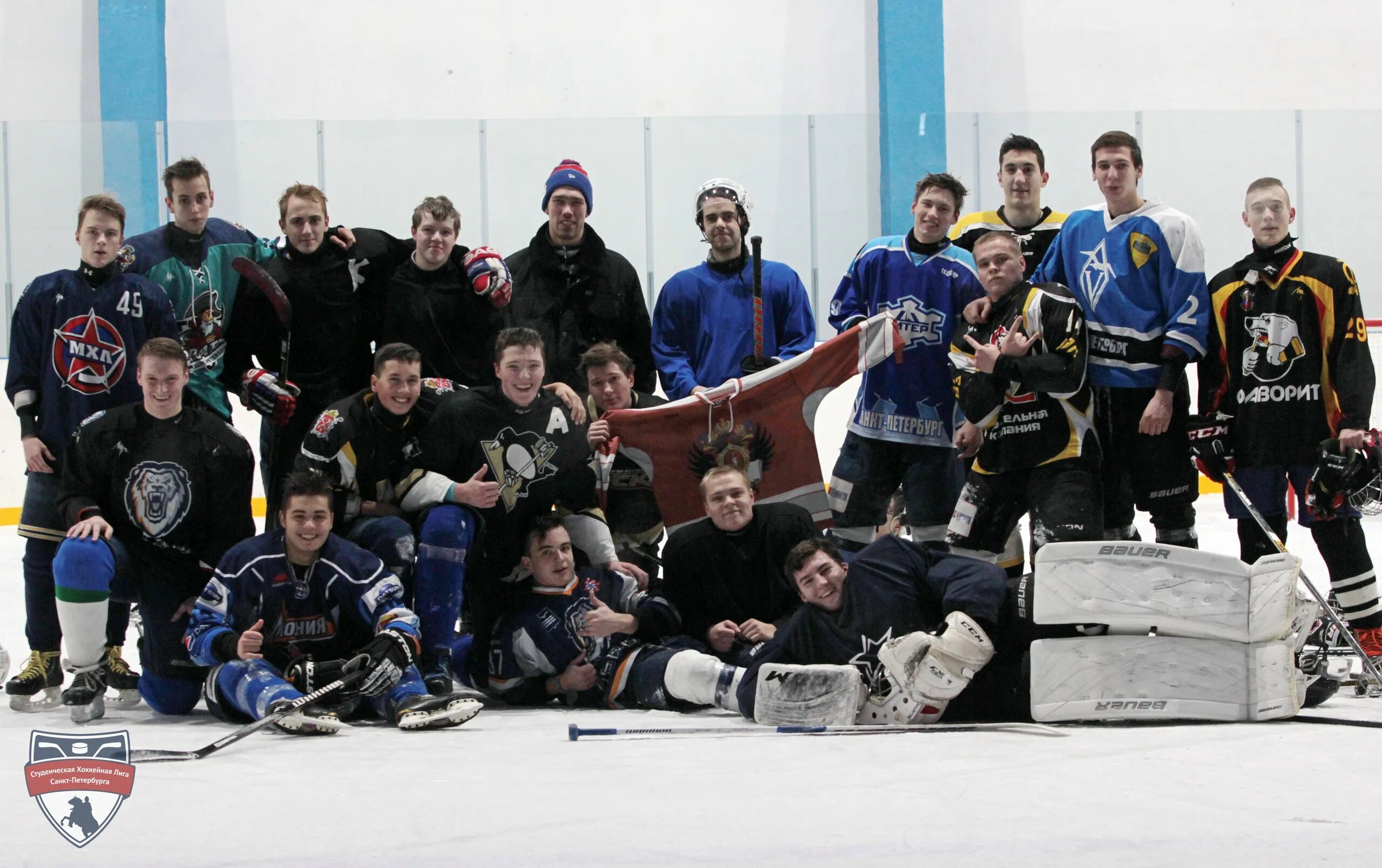 чемпионат спб по хоккею