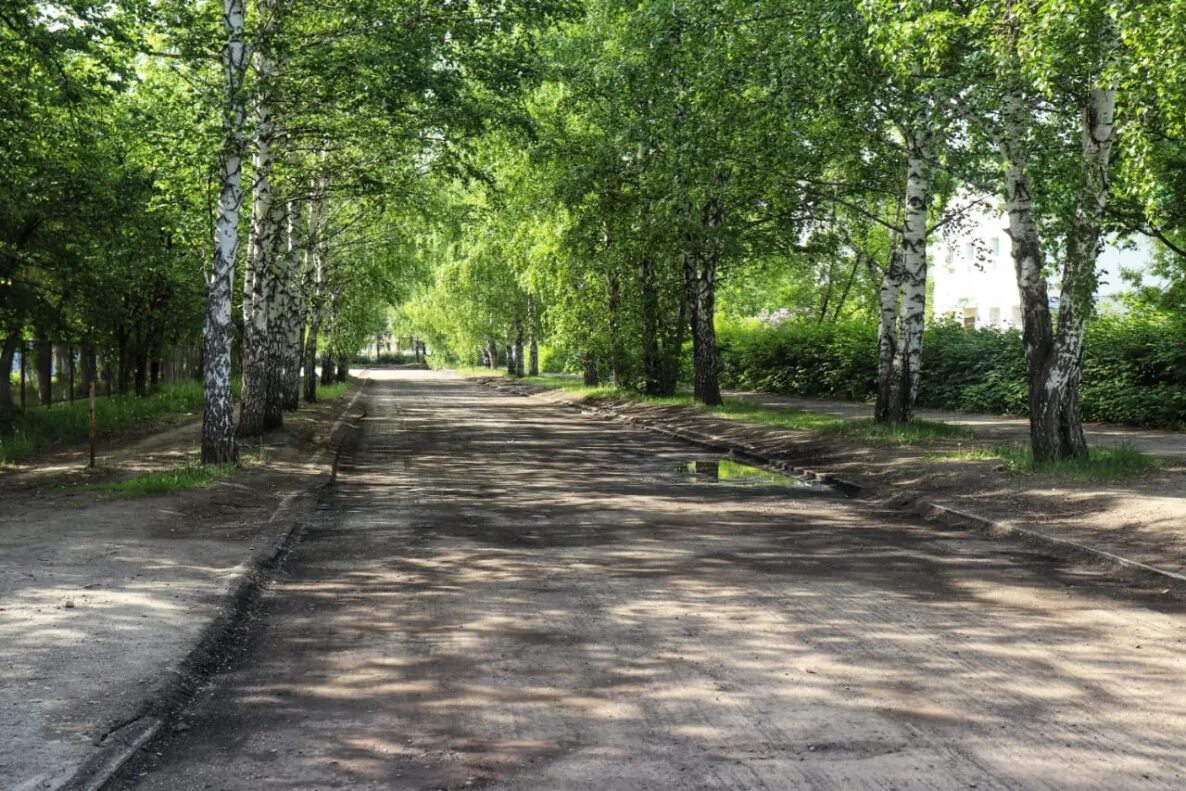 Поселок Южный Барнаул. Поселок Южный Алтайский край Барнаул. Город Барнаул поселок Южный. Сквер п.Южный Барнаул. Южный куйбышев