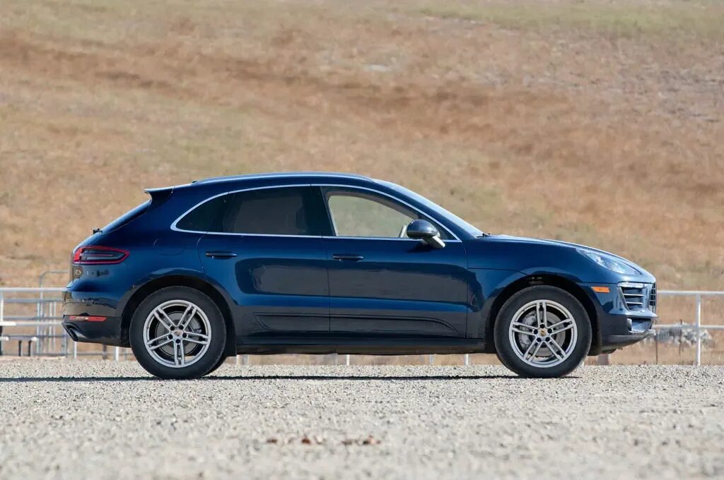 Макан образом. Порше Макан 2015. Porshe 2015 Macan s Porsche. Porsche Macan s 2015. Порше Макан s 2015.