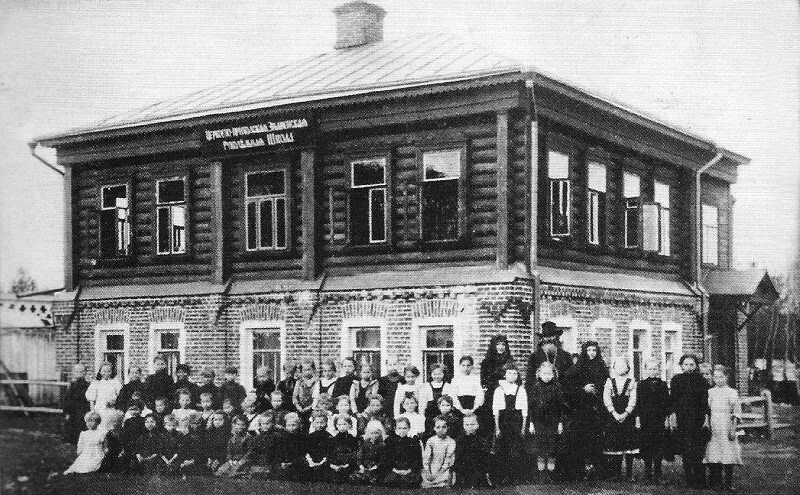 земская школа 19 век. первая школа в царевококшайске. первая школа в марийском крае. дом купца пчелина йошкар-ола.