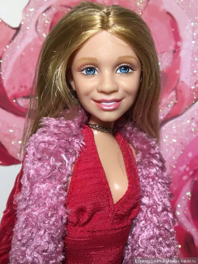 Куплю куклу шопик. Куклы сестры Олсен. Барби Портретная Эшли Олсен. Кукла Эшли Маттел.