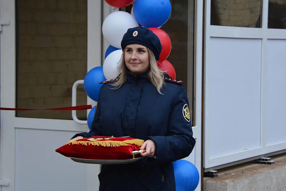 девушка вызвала полицию