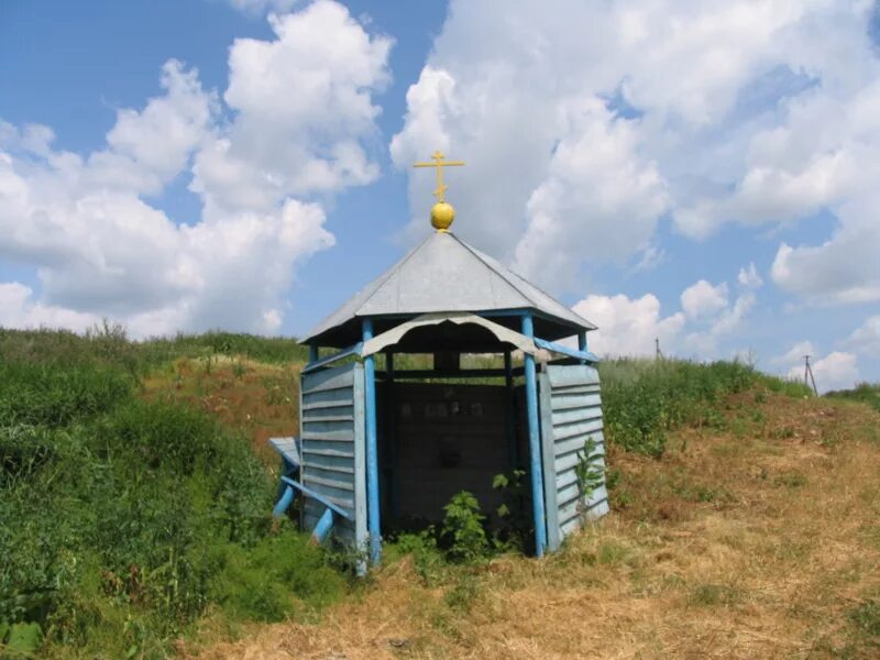 Кабановка самарская область. Село Кабановка Самарская область Кинель-Черкасский район. Родник, Святой источник Казанской иконы Божией матери село Кабановка. Кинель Черкасский Самарской области Родник. Родник в Кинель Черкассах.