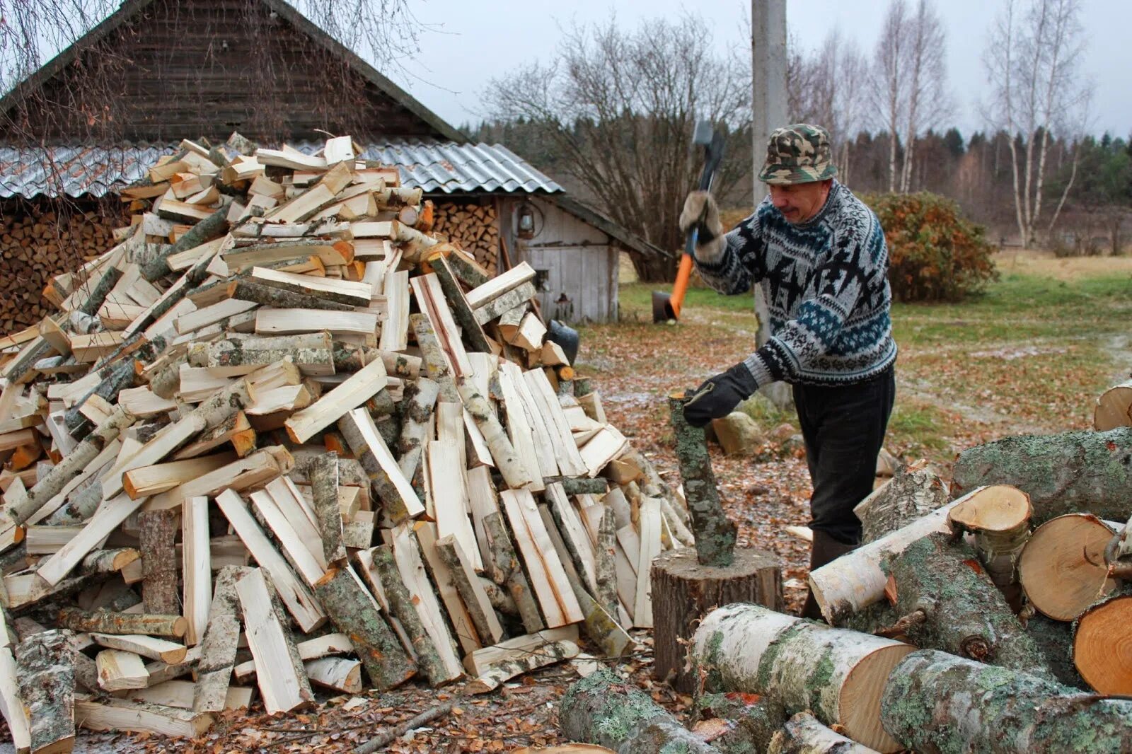 Рубка дров. Заготовка дров. Колка дров. Рубить дрова.