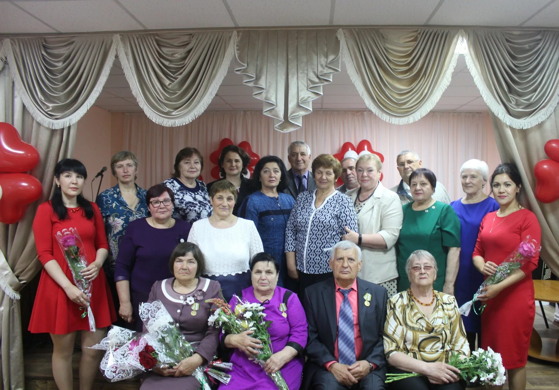 Называевск кцсон. Знаменский кцсон. 12. Знаменский кцсон. Соцобслуживание для семей с детьми мобилизованных фото.