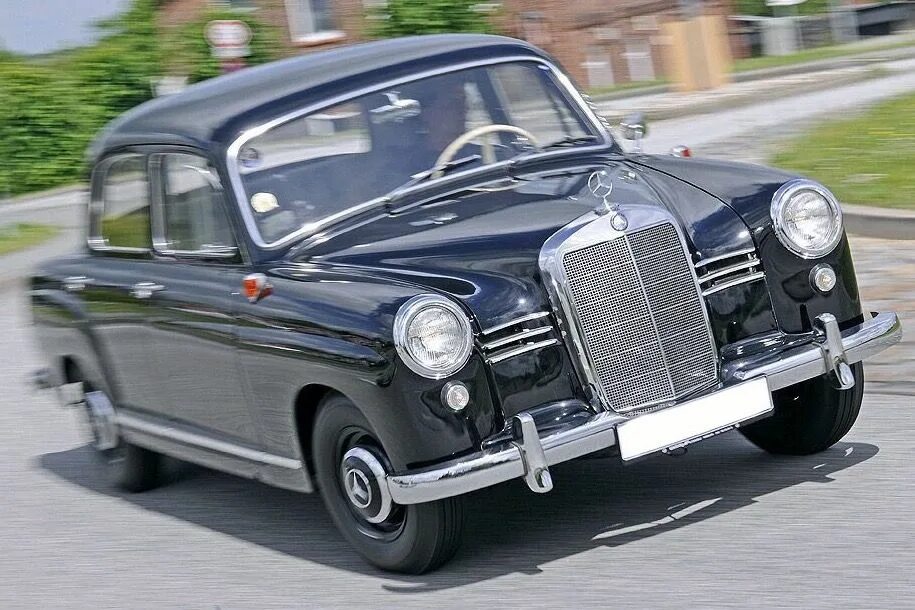 Mercedes 180 d. Mercedes e250. Мерседес с180. Mercedes benz 180. Mercedes a180d.