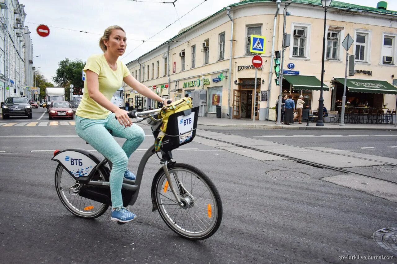 Велопрокат. Велопрокат в Москве. Велопрокат Киев ягодицы. Hybrid velobike. Ближайший прокат