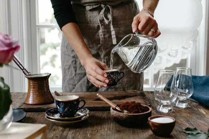 Готовят кофе фото Everything You Need to Know About Buying a Coffee Maker Best espresso machine, E