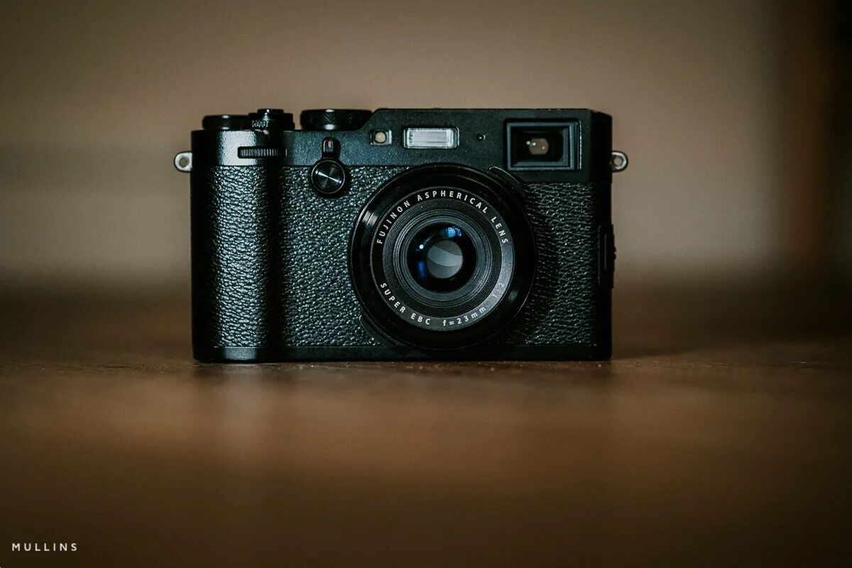 100 x камера. Fujifilm x100v видоискатель. Fujifilm finepix x100. 100 x камера. Фотоаппарат fujifilm x100s.