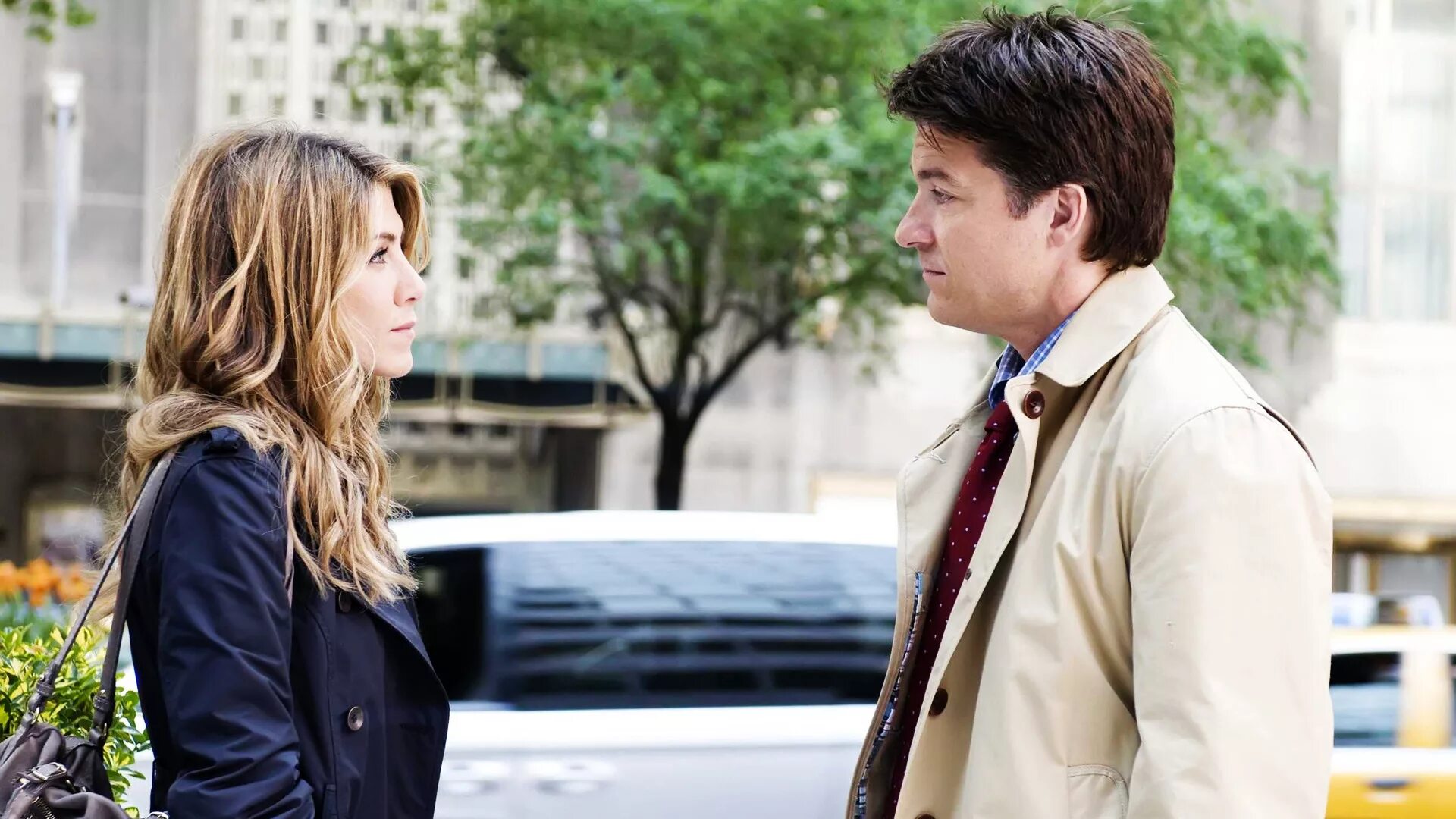 Больше чем друг фильм 2010. Больше чем друг энистон. Больше чем друг фильм актеры. Больше чем друг энистон. Больше, чем друг (2010).