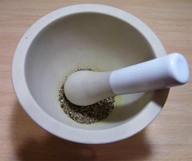 Молать