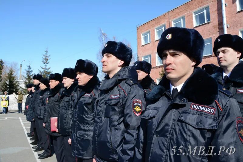 Машина дпс. Охранник полиции. Г омск полиция. Омск полиция авто. Гоман полиция омска.