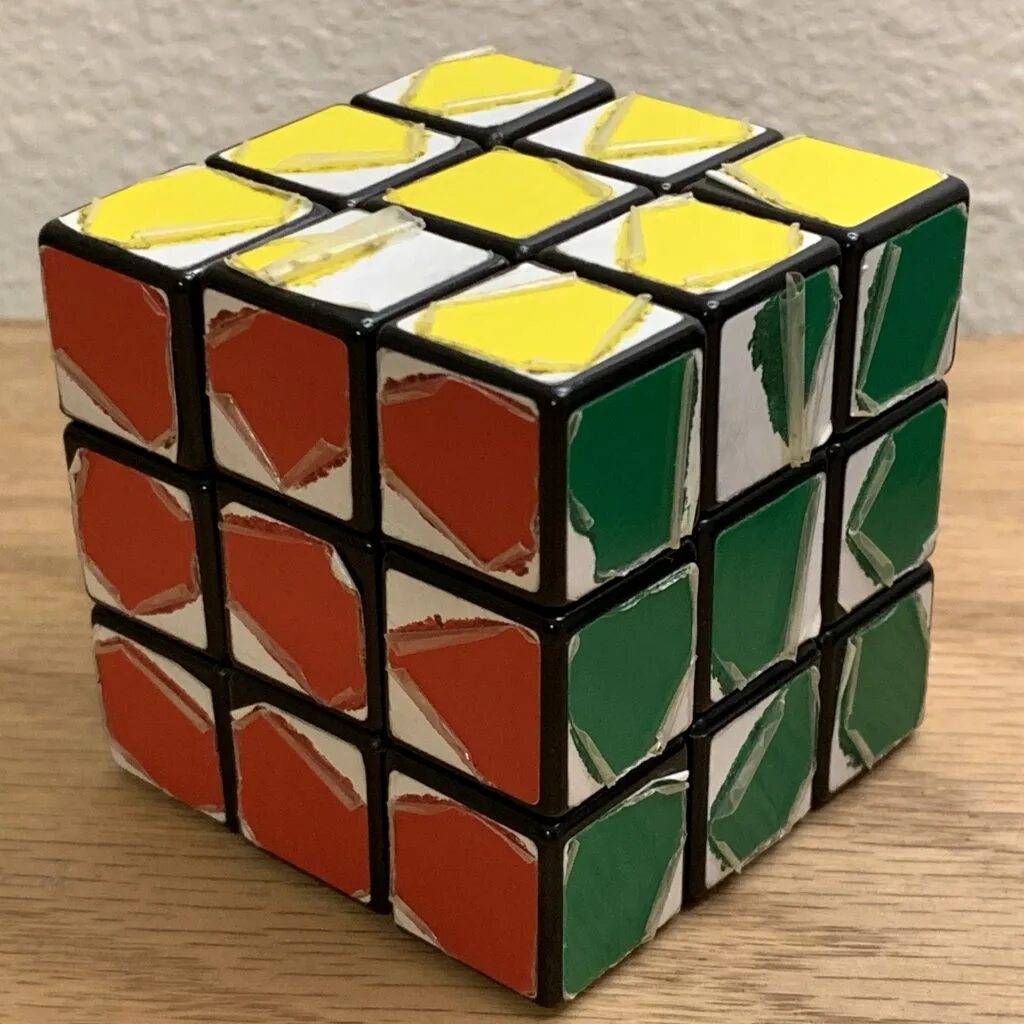 Кубики рубики самые. Кубик Рубика 1x1. Кубик Рубика 1х1. Кубик Рубика 21х21. Скваер кубик Рубика.