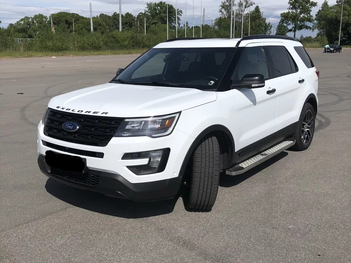 Эксплорер 5 рестайлинг. Форд эксплорер белый. ford explorer 5 белый. ford explorer 5 рестайлинг. форд эксплорер 2015 года белый.
